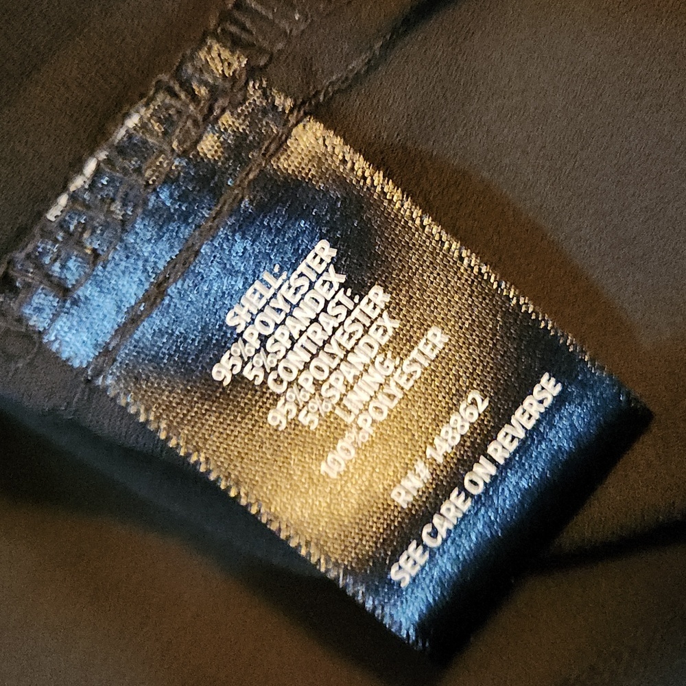 NWT! Torrid sequin over polyester top NWT - image 7